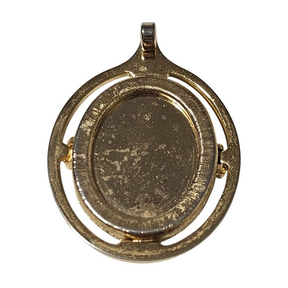 Vintage Mother Of Pearl Inlay Oval Pendant Gold Tone Elegant DIY Fashion Jewelry - Picture 2 of 4